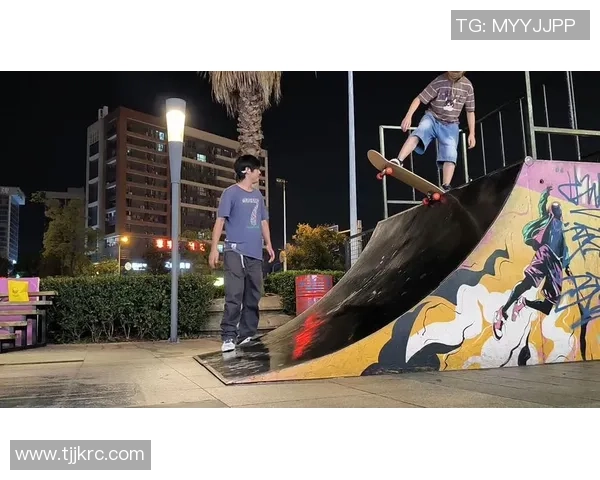 聚焦滑板运动：北京滑板队分享比赛经验与成长故事